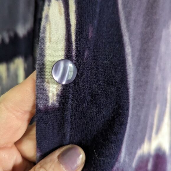 *Ann Taylor Purple Color Whisked Sweater Sz.M - Picture 3 of 4